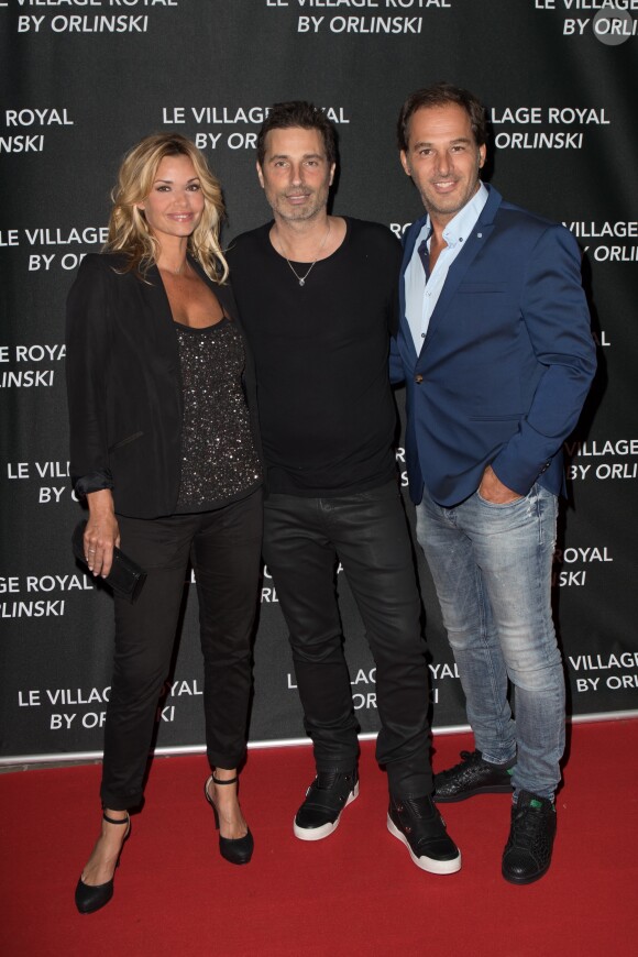Exclusif - Première sortie de Ingrid Chauvin et son mari Thierry Peythieu depuis la naissance de leur fils Tom à l'iinauguration du Village Royal By Richard Orlinski à Paris le 15 septembre 2016. © Bellak-Moreau/Bestimage