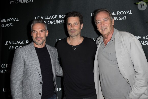 Exclusif -  Philippe Bas, Richard Orlinski, Yves Lecoq  à l'Inauguration du Village Royal By Richard Orlinski à Paris le 15 septembre 2016. © Bellak-Moreau/Bestimage