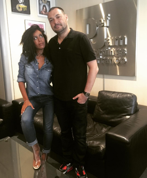 Amel Bent et son manager Benjamin Chulvanij, patron de Dej Jam France, sur Instagram, le 16 septembre 2016.