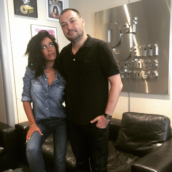 Amel Bent et son manager Benjamin Chulvanij, patron de Dej Jam France, sur Instagram, le 16 septembre 2016.