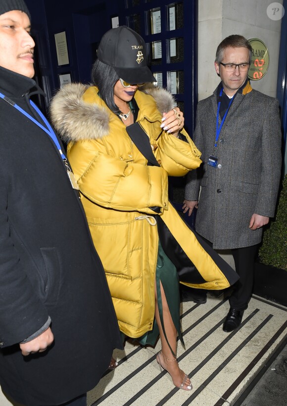 Rihanna et Drake ont fait la fête jusqu'à 5h du matin dans la boîte de nuit Tramp après la cérémonie des Brit Awards 2016 à Londres, le 24 février 2016.