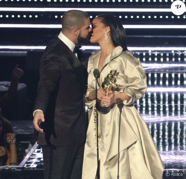 Drake et Rihanna aux MTV Video Music Awards 2016.