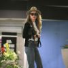 Amber Heard, très amaigrie, à la sortie d'un centre médical où elle a passé 2 heures à Westwood, le 13 juillet 2016  Amber Heard was spotted at a medical building in Westwood, California on July 13, 2016. She spent more than 2 hours in the center before coming out with a very smug look on her face13/07/2016 - Westwood