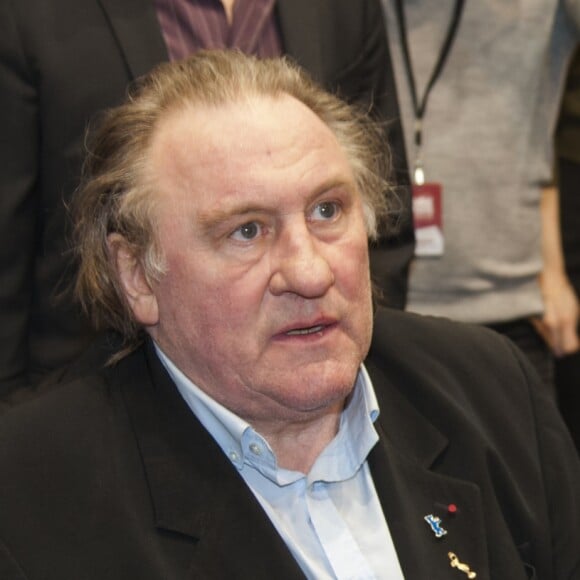 Gérard Depardieu pour "Innocent" - Le "33e Salon du Livre" au parc des expositions de la porte de Versailles à Paris, le 20 mars 2016. © Perusseau/Bestimage