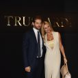 Michelle Hunziker et son mari Tomaso Trussardi assistent au défilé de mode Trussardi lors de la Fashion Week à Milan, le 25 septembre 2016.