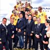 Jean Dujardin, alias Brice de Nice, Bruno Salomone et James Huth lors de l'arrivée surprise organisée par le personnel d'Air France qui avait transformé pour l'occasion, le tarmac de l'aéroport Nice Côte d'Azur en mode "Brice de Nice 3" le 16 septembre 2016. © Bruno Bebert / Bestimage