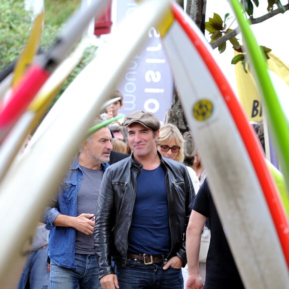 Jean Dujardin - Présentation du film "Brice 3" au cinéma Rex d'Hossegor avec Jean Dujardin, Clovis Cornillac et les enfants du Hossegor Surf Club, le 25 septembre 2016. © Bernard-Dequier/Bestimage