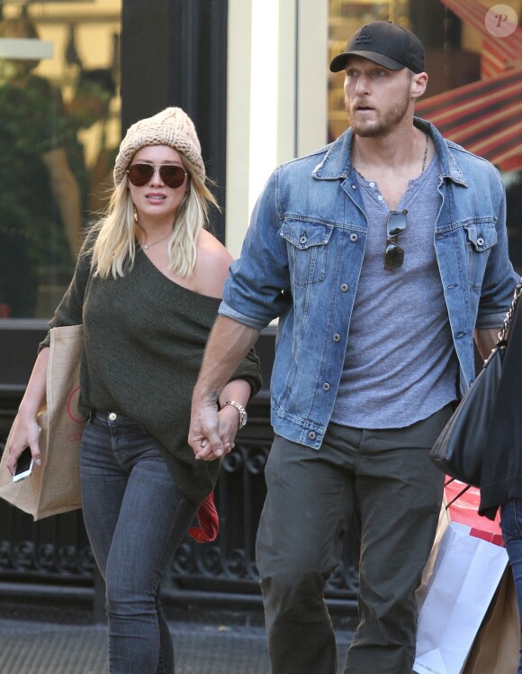 Hilary Duff et son compagnon Jason Walsh font du shopping à Manhattan le 24 septembre 2016. © CPA / Bestimage