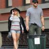 Hilary Duff se promène avec son compagnon et coach personnel Jason Walsh à New York le 19 juin 2016. © CPA/Bestimage