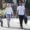 Hilary Duff et son mari Mike Comrie, dont elle est séparée, se promènent avec leur fils Luca à West Hollywood, le 23 novembre 2014