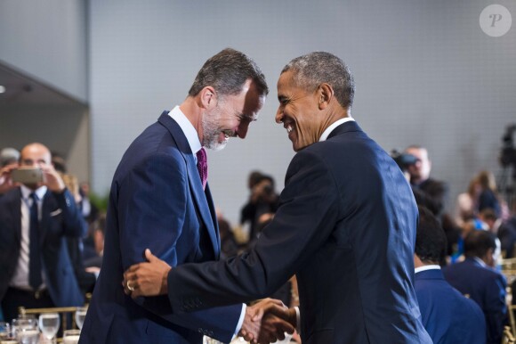 Le roi d'Espagne Felipe VI et le président des Etats-Unis Barack Obama lors du premier jour de la 71e Assemblée Générale de l'ONU à New York, le 20 septembre 2016. 