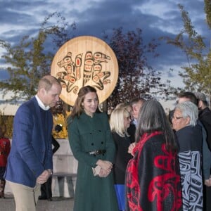 Le prince William et Kate Middleton, duc et duchesse de Cambridge, sont arrivés à Whitehorse en territoire Yukon au quatrième jour de leur visite officielle au Canada, le 27 septembre 2016