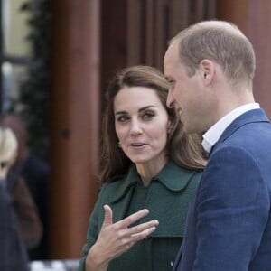 Le prince William et Kate Middleton, duc et duchesse de Cambridge, sont arrivés à Whitehorse en territoire Yukon au quatrième jour de leur visite officielle au Canada, le 27 septembre 2016