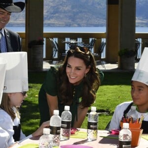 Le prince William et Kate Middleton, duc et duchesse de Cambridge, ont pris part à un festival gastronomique, "A Taste of British-Colombia", sur Mission Hill à Kelowna dans la vallée de l'Okanagan, au matin du quatrième jour de leur visite officielle au Canada, le 27 septembre 2016