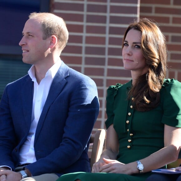 Le prince William et Kate Middleton, duc et duchesse de Cambridge, en visite sur le campus de l'Université de Colombie-Britannique à Kelowna dans la vallée de l'Okanagan, au matin du quatrième jour de leur visite officielle au Canada, le 27 septembre 2016