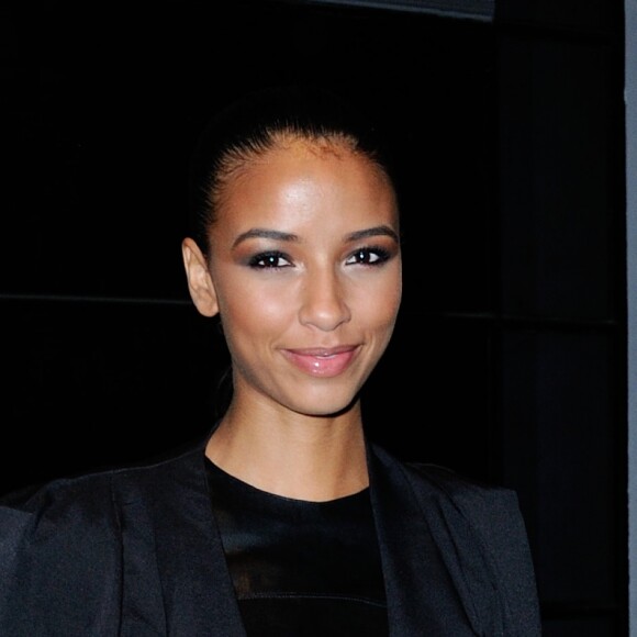 Flora Coquerel - Défilé Guy Laroche (collection prêt-à-porter printemps-été 2017) au Palais de Tokyo. Paris, le 28 septembre 2016.