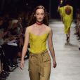 Défilé Guy Laroche (collection prêt-à-porter printemps-été 2017) au Palais de Tokyo. Paris, le 28 septembre 2016.