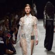 Défilé Guy Laroche (collection prêt-à-porter printemps-été 2017) au Palais de Tokyo. Paris, le 28 septembre 2016.