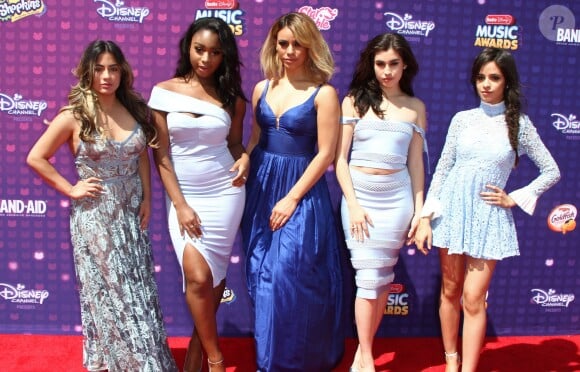 Fifth Harmony (Ally Brooke Hernandez, Normani Kordei, Lauren Jauregui, Camila Cabello et Dinah Jane Hansen) à la journée Radio Disney Music Awards 2016 au théâtre The Microsoft à Los Angeles, le 30 avril 2016