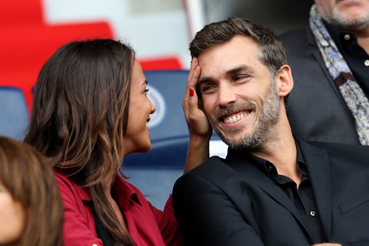 Photo : Alice Belaïdi et Gianni Giardinelli lors du match PSG - Bordeaux au  Parc des Princes le 1er octobre 2016. © Cyril Moreau / Bestimage -  Purepeople