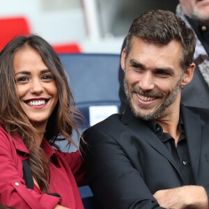 Alice Belaïdi et son compagnon Gianni Giardinelli lors du match PSG - Bordeaux au Parc des Princes le 1er octobre 2016. © Cyril Moreau / Bestimage