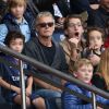 Franck Dubosc et son fils Raphaël, Jean Sarkozy et son fils Solal, Alice Belaïdi, Jean-Luc Reichamnn et ses enfants, Camille Lacourt lors du match PSG - Bordeaux au Parc des Princes le 1er octobre 2016. © Cyril Moreau / Bestimage