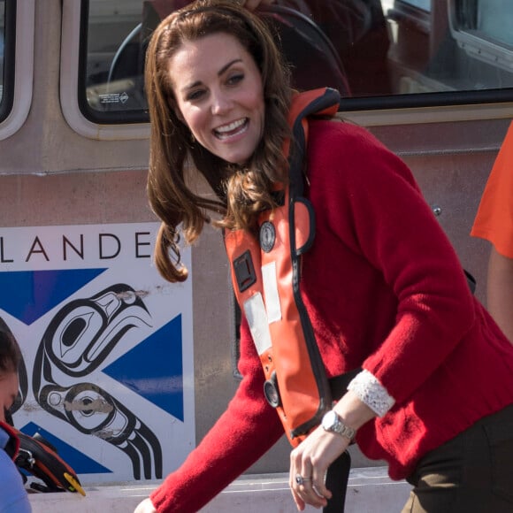 Le prince William et la duchesse Catherine de Cambridge étaient en visite sur l'archipel Haida Gwaii au Canada le 30 septembre 2016.