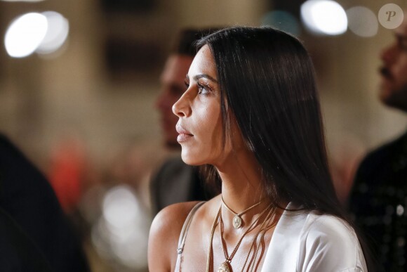 Kim Kardashian - Défilé Givenchy par Riccardo Tisci (collection prêt-à-porter printemps-été 2017) à Paris, le 2 octobre 2016. © Olivier Borde/Bestimage
