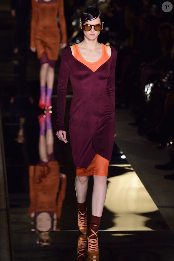 Défilé Givenchy par Riccardo Tisci (collection prêt-à-porter printemps-été 2017) à Paris, le 2 octobre 2016.