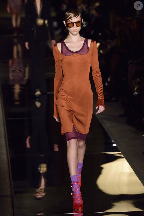 Défilé Givenchy par Riccardo Tisci (collection prêt-à-porter printemps-été 2017) à Paris, le 2 octobre 2016.
