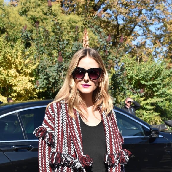 Olivia Palermo - People arrivant au défilé de mode "Giambattista Valli", collection prêt-à-porter Printemps-Eté 2017 à Paris, le 3 octobre 2016. © Lionel Urman/Bestimage  Arrivals at Giambattista Valli fashion show Spring/Summer ready-to-wear 2017 in Paris, on October 3, 2016.03/10/2016 - Paris