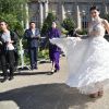 Soko (Stéphanie Sokolinski) - People arrivant au défilé de mode "Giambattista Valli", collection prêt-à-porter Printemps-Eté 2017 à Paris, le 3 octobre 2016. © Lionel Urman/Bestimage  Arrivals at Giambattista Valli fashion show Spring/Summer ready-to-wear 2017 in Paris, on October 3, 2016.03/10/2016 - Paris