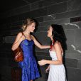 Taylor Swift et Katy Perry au restaurant Hackasan à Los Angeles le 23 août 2009