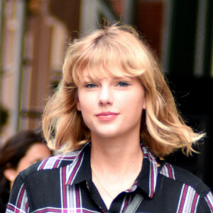 Taylor Swift quitte son appartement de Tribeca à New York City, New York, Etats-Unis, le 28 septembre 2016.