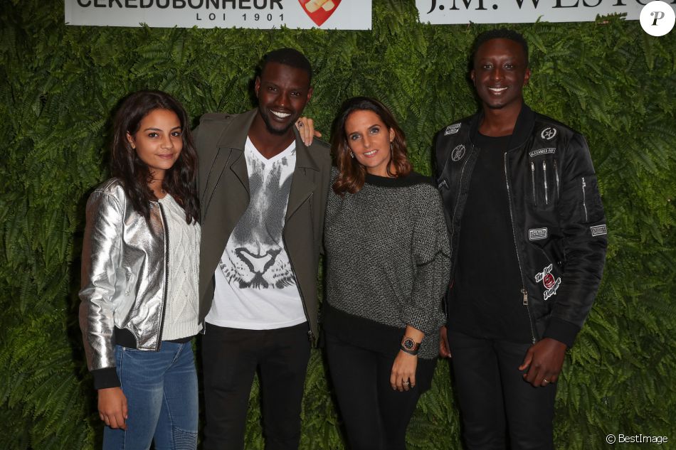 Omar Sy Ses Frères Et Sœurs Exclusif - Sindy, Djiby Sy (le frère d'Omar Sy), Hélène Sy et Ahmed
