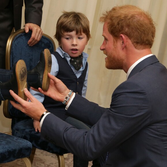 Le prince Harry à la soirée WellChild Awards à Londres le 3 octobre 2016.