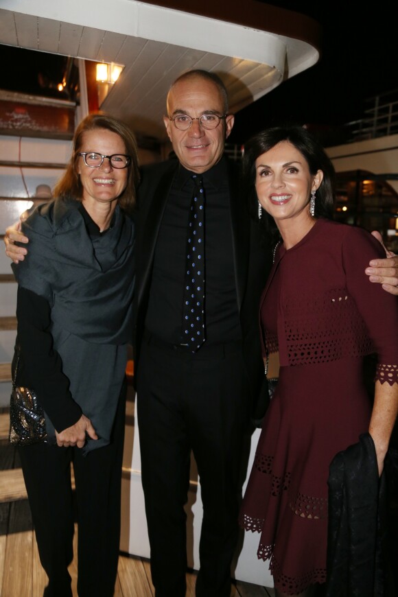 Exclusif - Laurent Weil avec sa femme Fiona et Caroline Barclay lors du 50ème anniversaire de Caroline Barclay sur le bateau"Acajou" des Yachts de Paris, le 4 octobre 2016