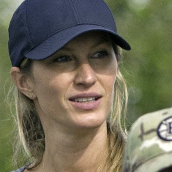 Gisele Bundchen avec sa fille Vivian à la fête de Topsfield dans le Massachusetts le 8 octobre 2016.