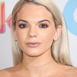 Louisa Johnson à la soirée Attitude Awards 2016 à Londres, le 9 octobre 2016