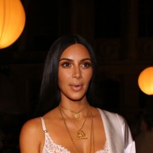 Kim Kardashian au défilé de mode "Givenchy", collection prêt-à-porter Printemps-Eté 2017 lors de la Fashion Week de Paris, France, le 2 October 2016.