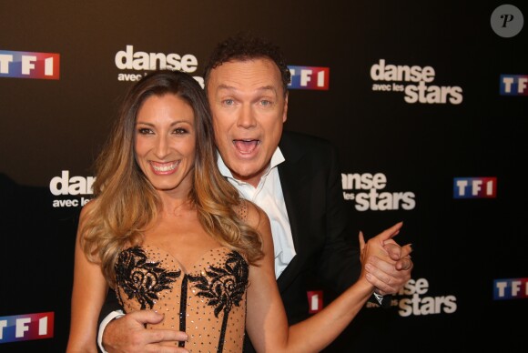 Julien Lepers et Silvia Notargiacomo au photocall de l'émission "Danse Avec Les Stars - Saison 7" à Boulogne-Billancourt, le 28 septembre 2016. © Denis Guignebourg/Bestimage