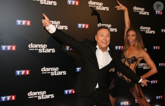 Julien Lepers et Silvia Notargiacomo au photocall de l'émission "Danse Avec Les Stars - Saison 7" à Boulogne-Billancourt, le 28 septembre 2016. © Denis Guignebourg/Bestimage