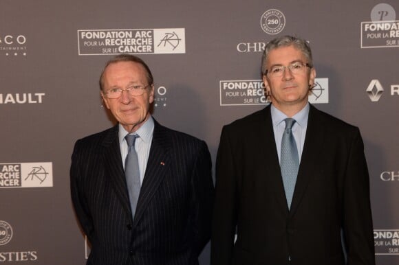 Michel Pébereau et François Dupré (directeur général de la Fondation ARC) lors du dîner de la fondation ARC au restaurant de l'hôtel The Peninsula à Paris le 10 octobre 2016.
