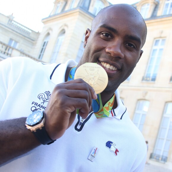 Teddy Riner - Les membres de la délégation olympique arrivent au palais de l'Elysée pour être reçu par le président de la République François Hollande pour une réception à Paris le 23 août 2016. La délégation vient de rentrer des Jeux Olympiques de Rio de Janeiro. La France a remporté 42 médailles en totalité un record ( 10 médailles d'or, 18 médailles d'argent et 14 médailles de bronze) après les 41 médailles des Jeux Olympiques de Pékin. © Denis Guignebourg/Bestimage