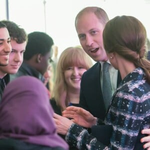 Le prince William, duc de Cambridge, et Kate Middleton, duchesse de Cambridge, visitent le musée du football de Manchester le 14 octobre 2016.