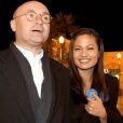 Phil Collins et sa femme au parc Disneyland Paris le 15 mars 2002