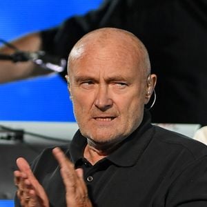 Phil Collins lors de la cérémonie d'ouverture de l'US Open 2016 au USTA Billie Jean King National Tennis Center à Flushing Meadow, New York City, New York, Etats-Unis, le 29 août 2016. 