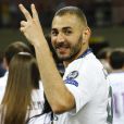 Karim Benzema après la victoire du Real Madrid en Ligue des champions, à Milan le 28 mai 2016.