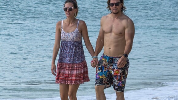 Mark Wahlberg : Vacances en amoureux à la Barbade avec sa sublime Rhea