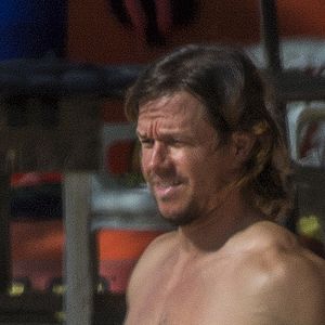Mark Wahlberg et sa femme Rhea Durham en vacances à la Barbade, le 20 octobre 2016.